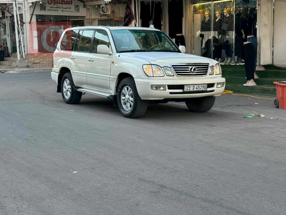 Lexus LX